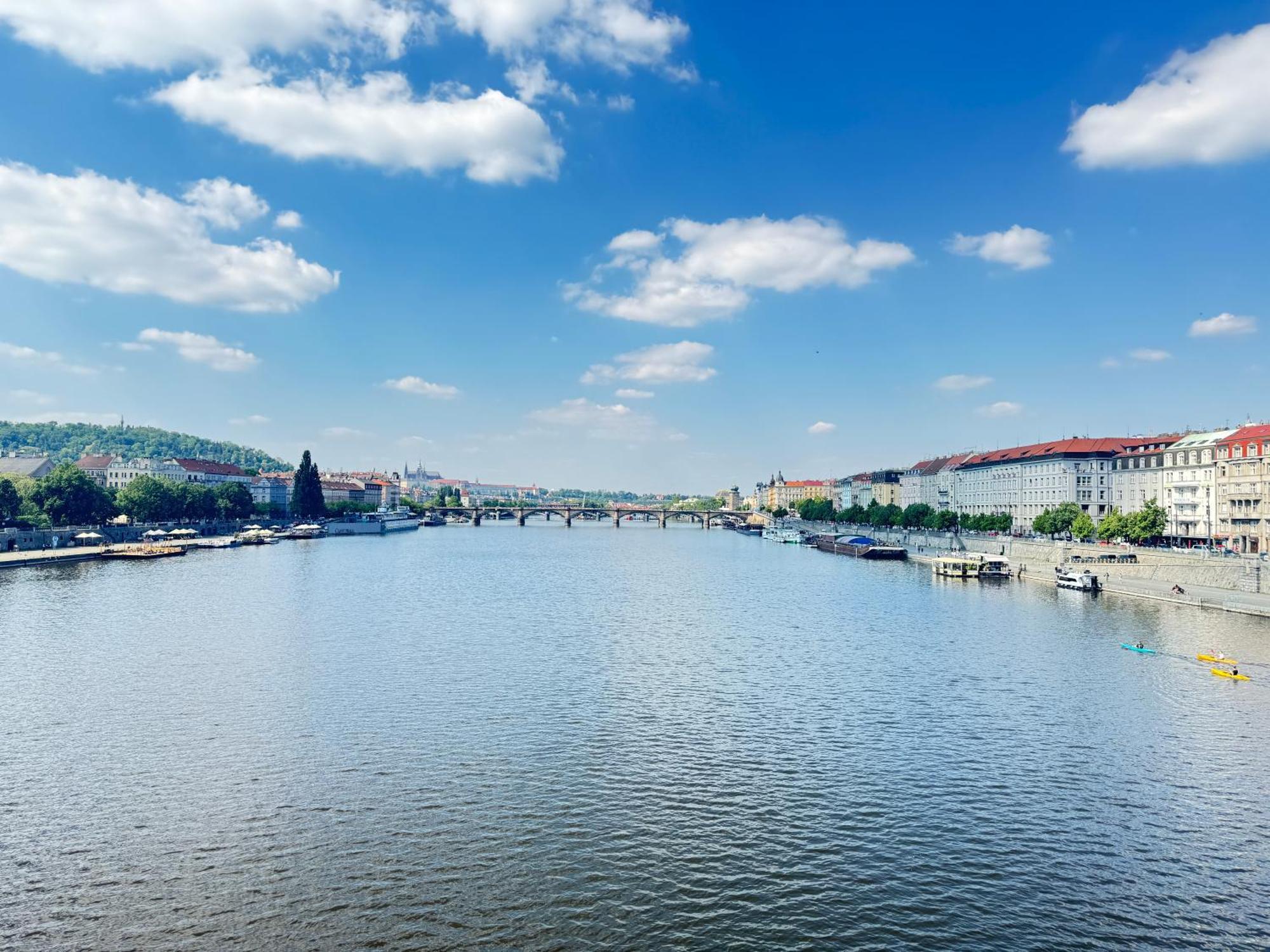 Free Parking - Cozy Apartment Near Vysehrad Railway Bridge براغ المظهر الخارجي الصورة