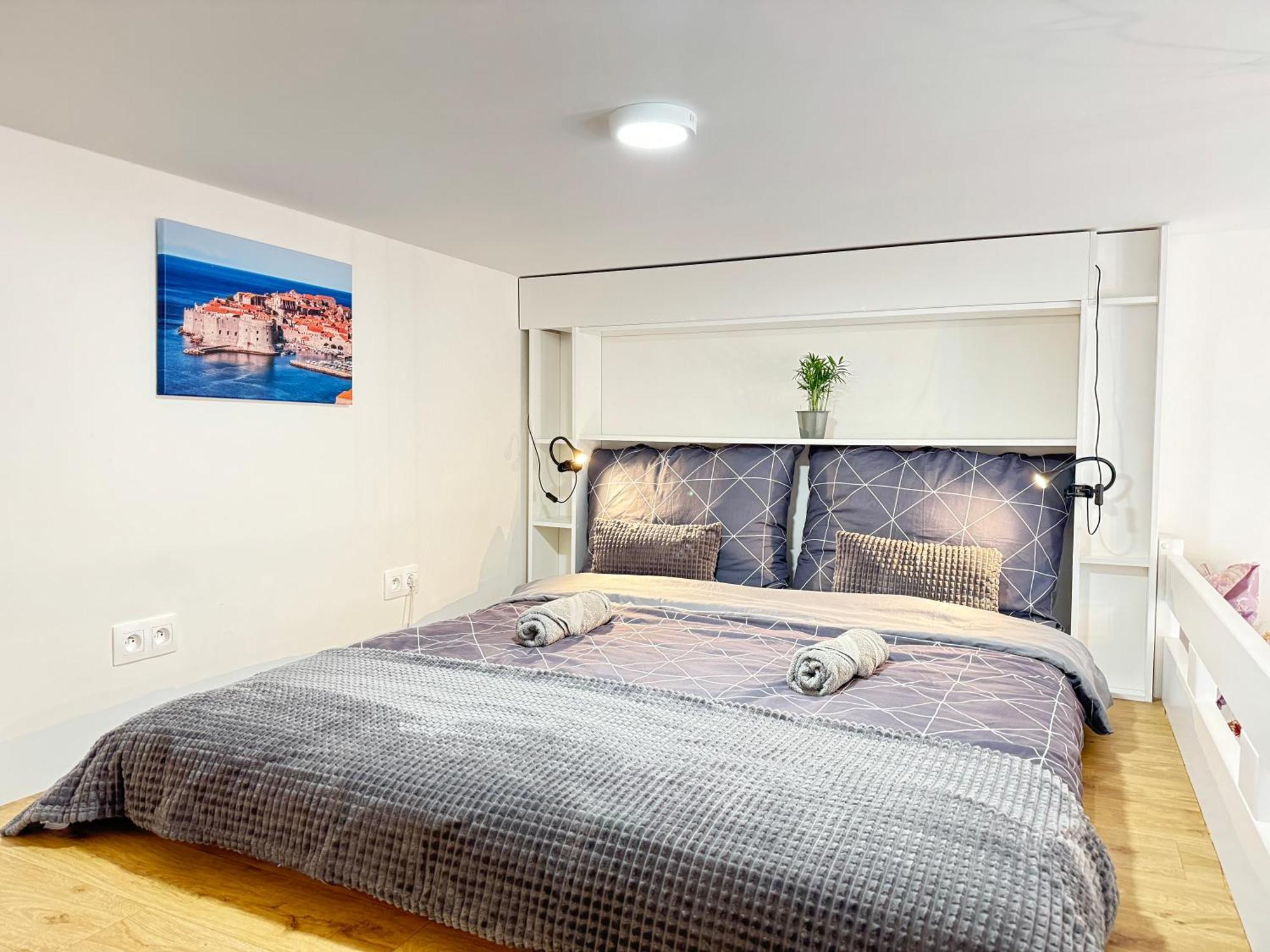 Free Parking - Cozy Apartment Near Vysehrad Railway Bridge براغ المظهر الخارجي الصورة