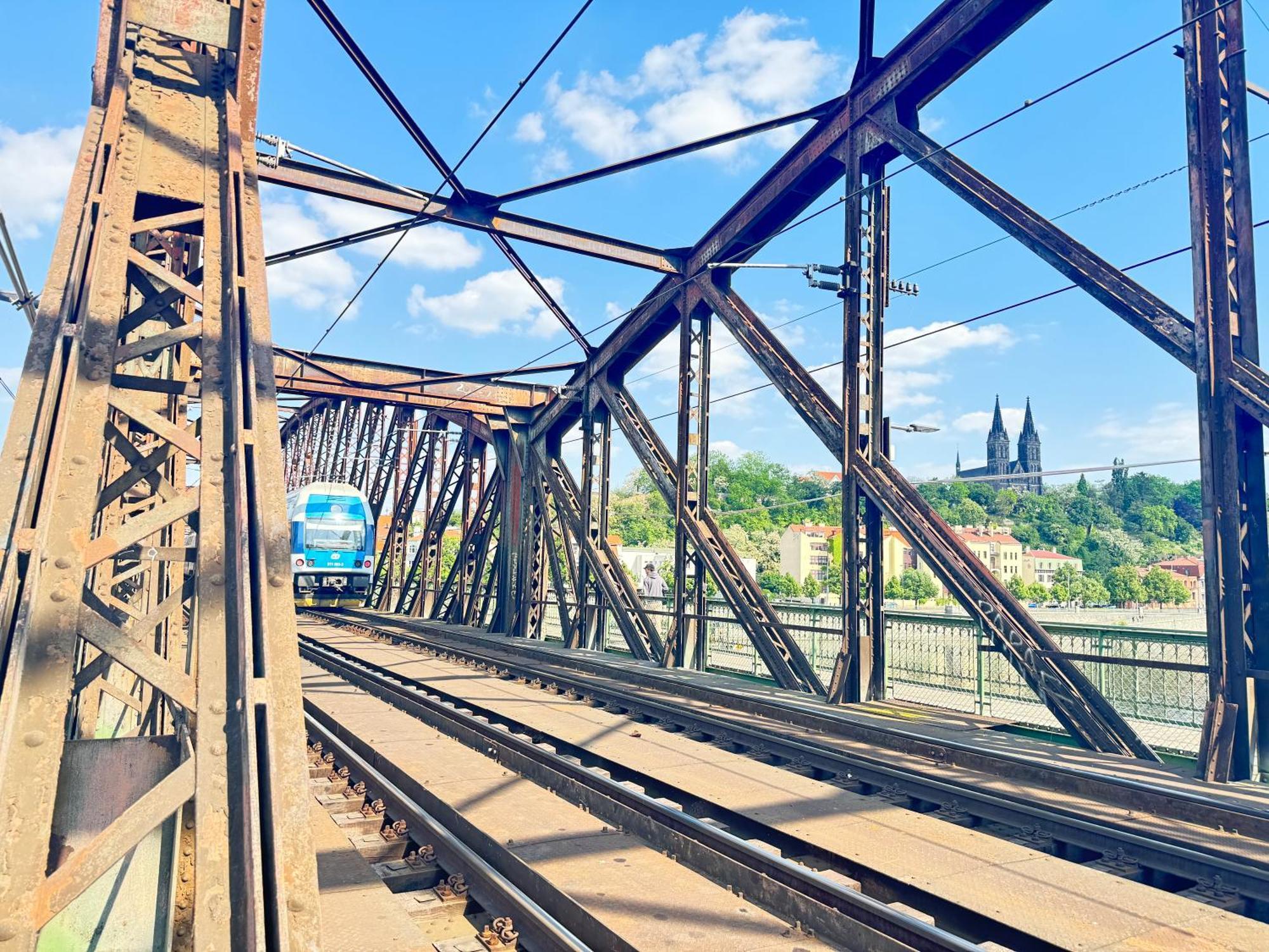 Free Parking - Cozy Apartment Near Vysehrad Railway Bridge براغ المظهر الخارجي الصورة
